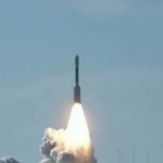 Стар ракеты Дельта-2 с двумя близнецами GRAIL на борту